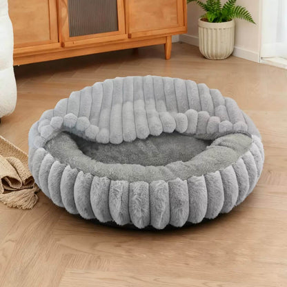 Hooded pet bed