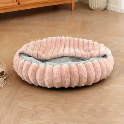 Hooded pet bed